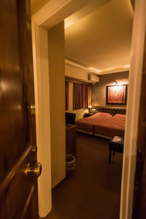 Anesis Hotel