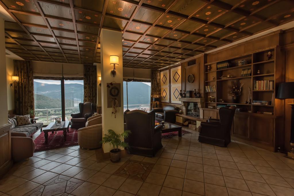 Hotel Anesis 3*